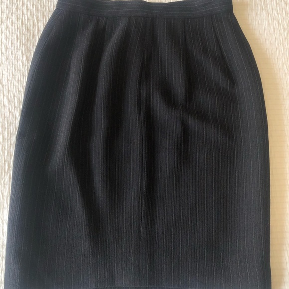Calvin Klein Wool Skirt - Picture 4 of 5